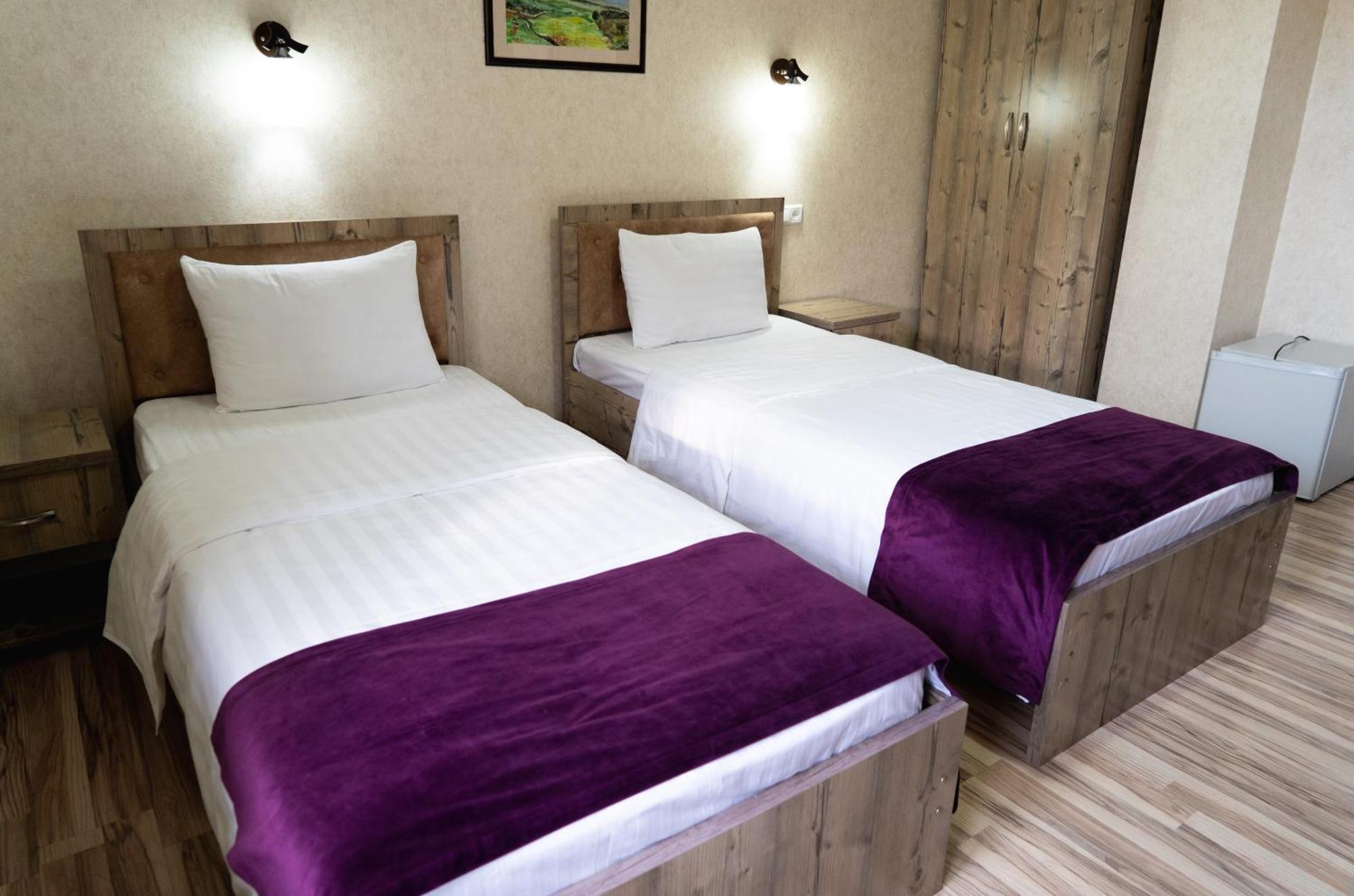 Отель Tourist Inn Ташкент Экстерьер фото