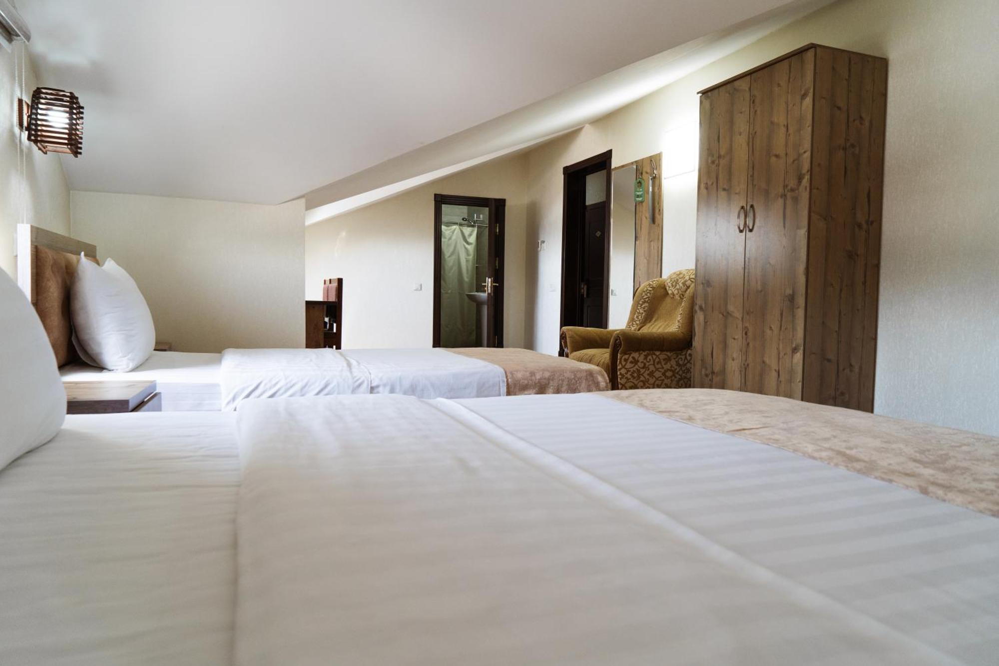 Отель Tourist Inn Ташкент Экстерьер фото